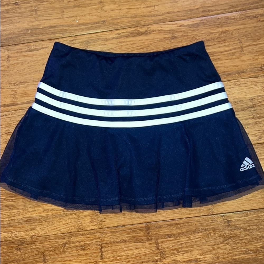 Adidas girls, navy and white skirt size medium (10-12) with tulle NWOT